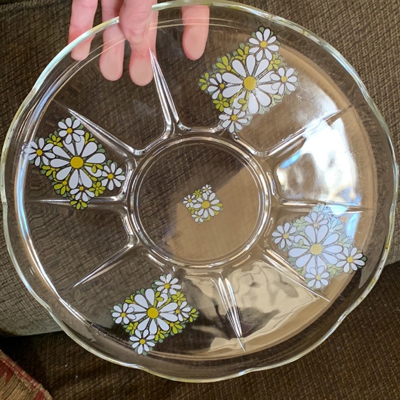 Vegetable olive relish clear green white yellow daisy platter tray round 12” EUC - Picture 4 of 5